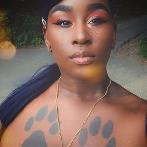 Meet your Posher, Dawn